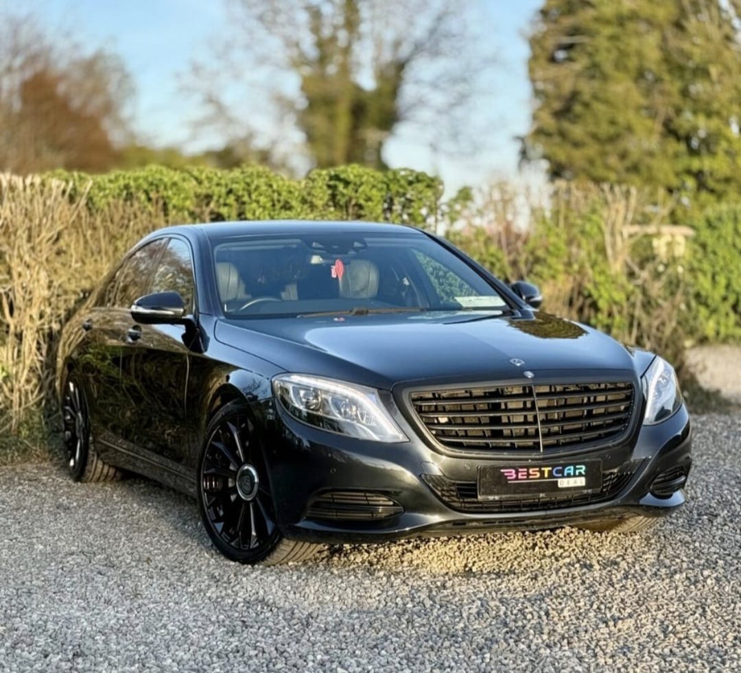 Mercedes Benz S-Class 350 D luxury chauffeur car in Dublin